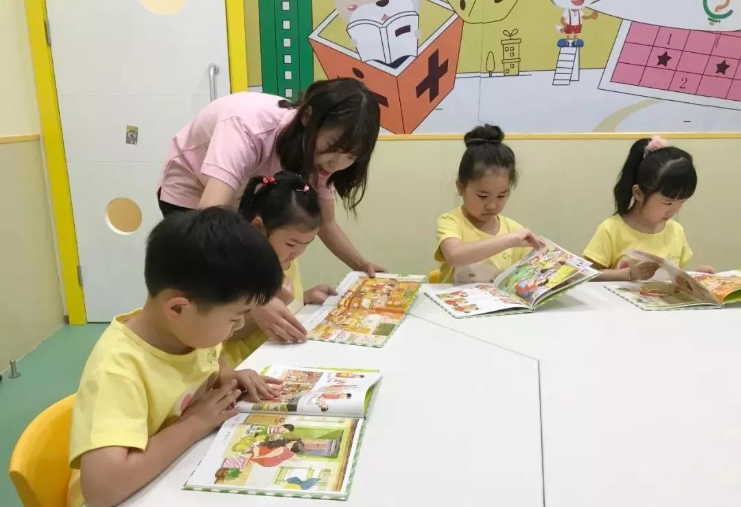 储储老师与小问号学员互动
